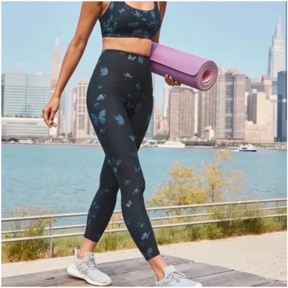 SPANX Black Leggings Athletic Stretch